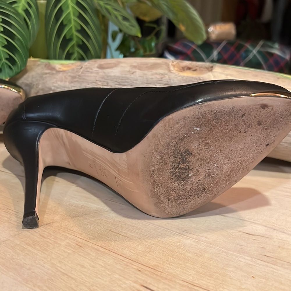 Escada black and gold leather heels - Picture 12 of 14